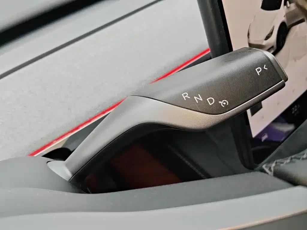 Model Y 2024 Rear-Wheel Drive — миниатюра 7