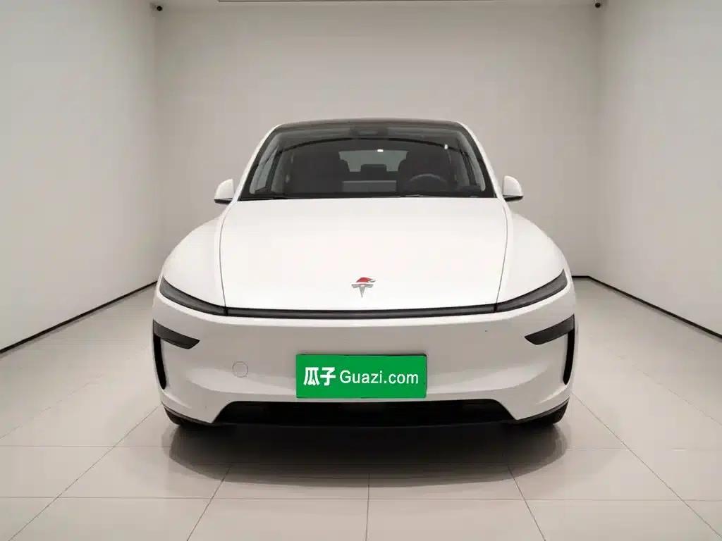 Model Y 2025 Rear-Wheel Drive — миниатюра 24