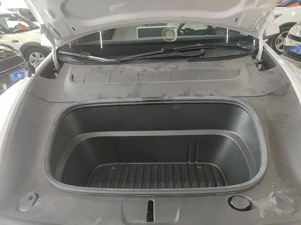 Model Y 2025 Rear-Wheel Drive — миниатюра 20