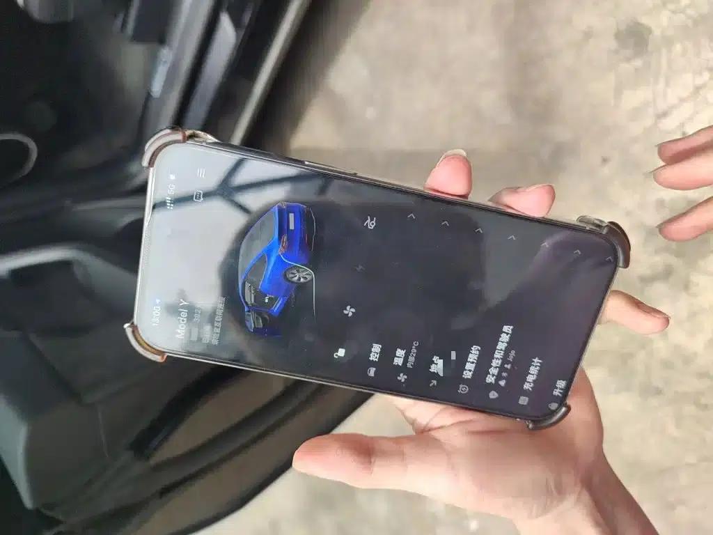 Model Y 2022 Rear-Wheel Drive — миниатюра 12