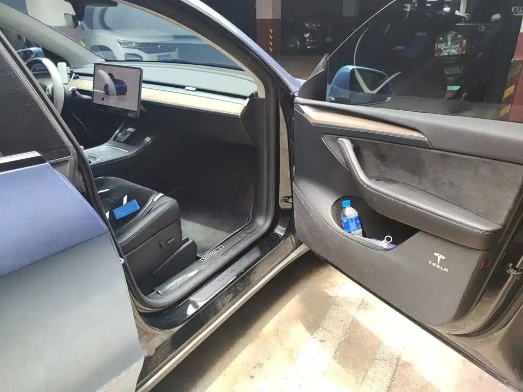 Model Y 2022 Rear-Wheel Drive — миниатюра 20