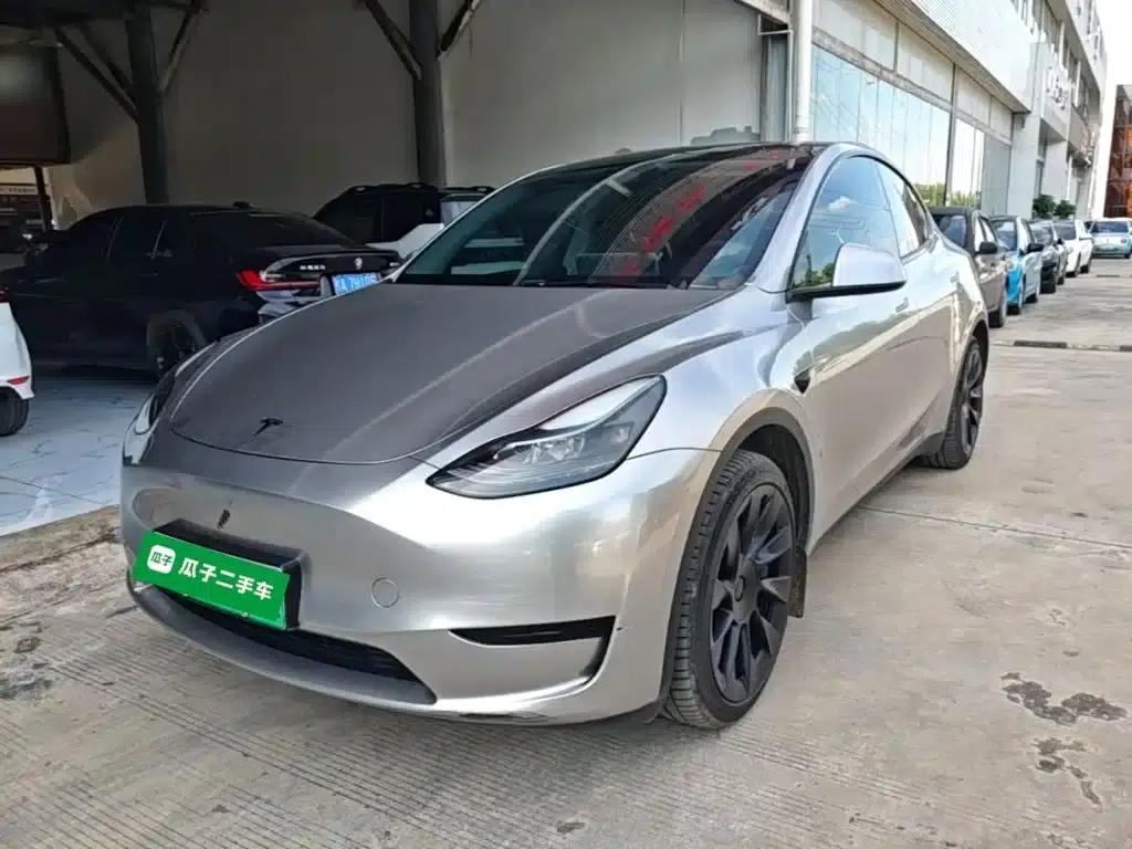 Model Y 2024 Rear-Wheel Drive — миниатюра 1