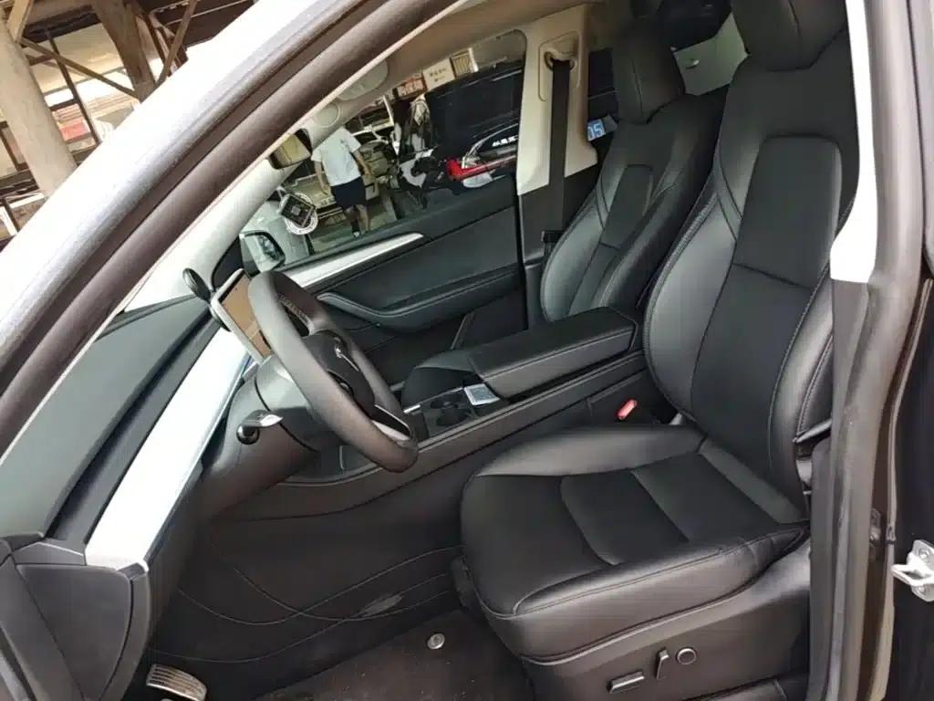Model Y 2024 Rear-Wheel Drive — миниатюра 15