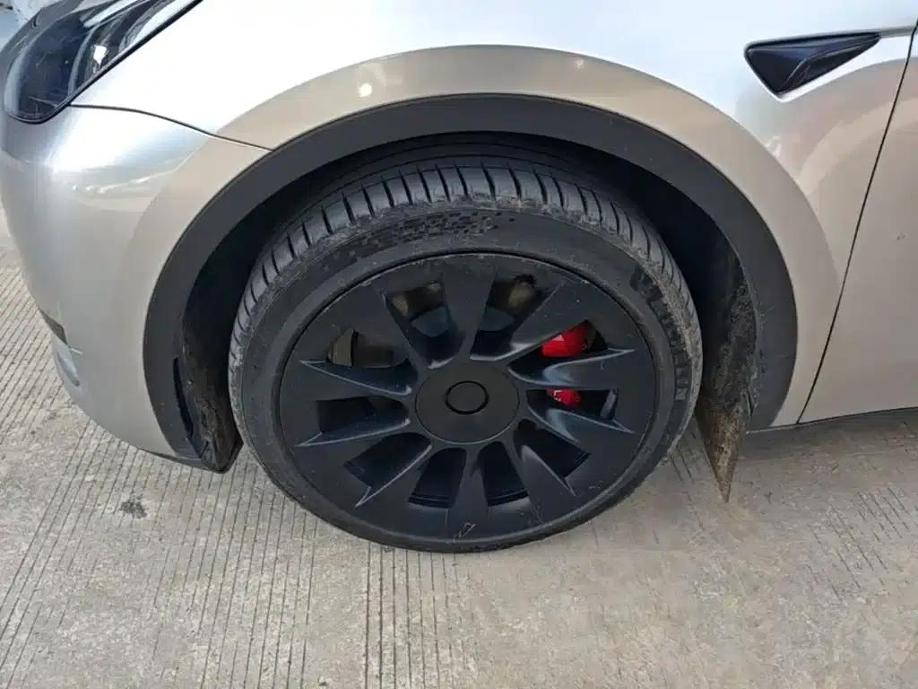 Model Y 2024 Rear-Wheel Drive — миниатюра 23