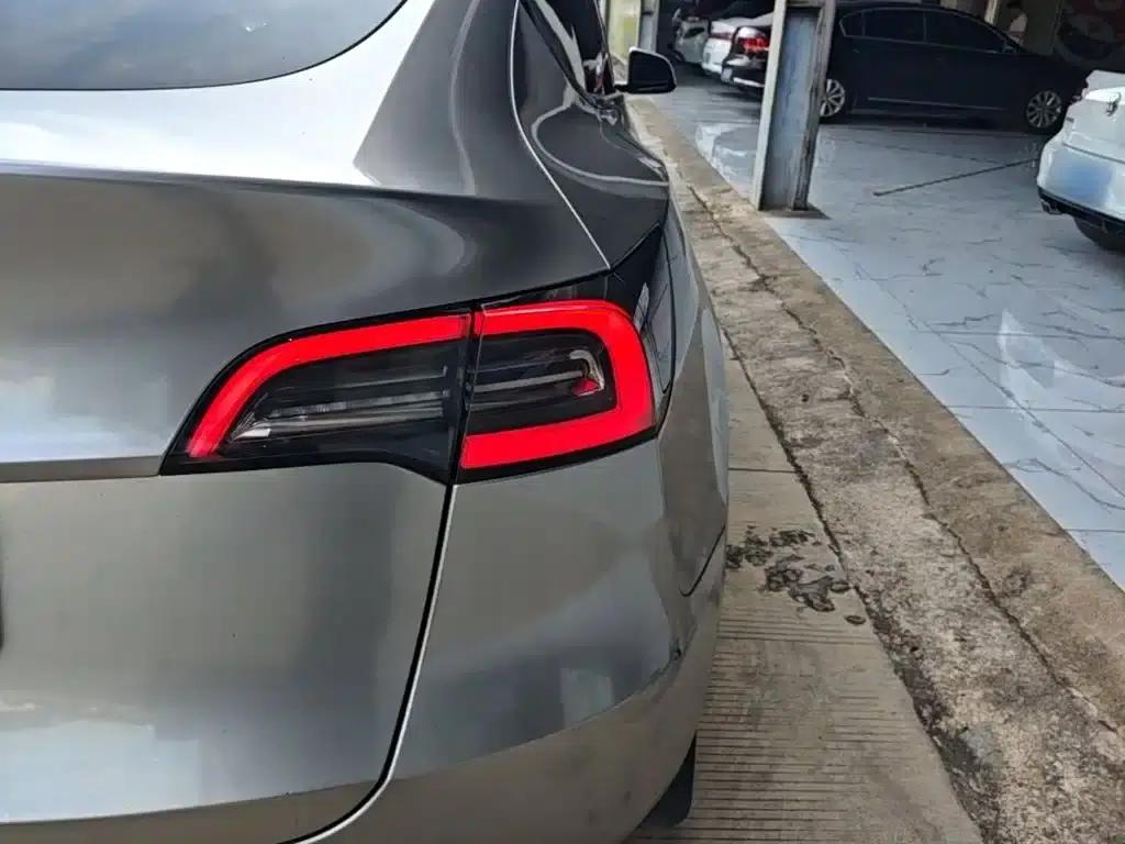 Model Y 2024 Rear-Wheel Drive — миниатюра 8