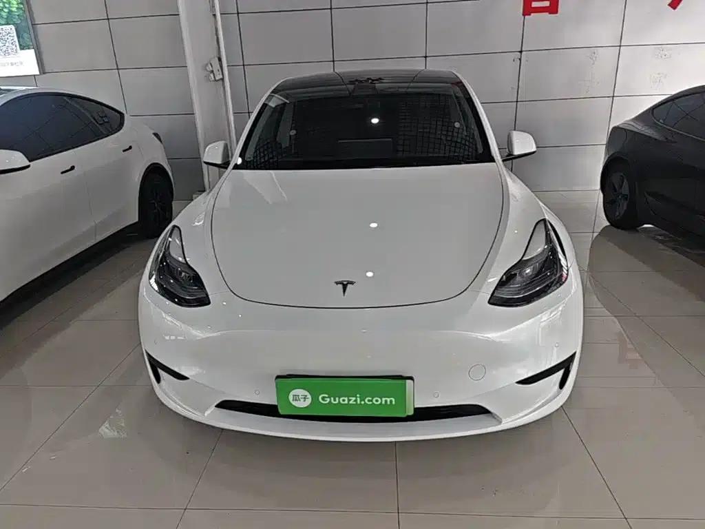 Model Y 2022 Facelift Rear-Wheel Drive Version — миниатюра 3