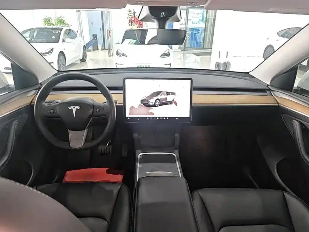 Model Y 2022 Facelift Rear-Wheel Drive Version — миниатюра 10