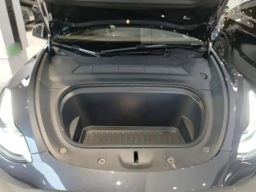 Model Y 2024 Rear-Wheel Drive — миниатюра 20