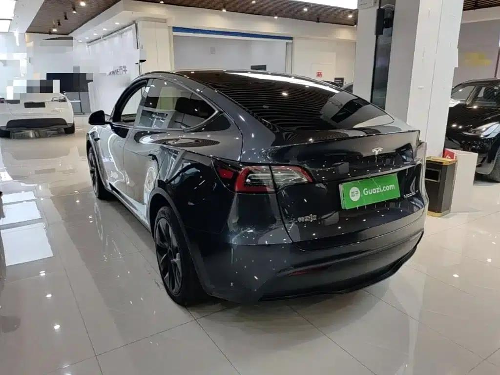 Model Y 2024 Rear-Wheel Drive — миниатюра 5