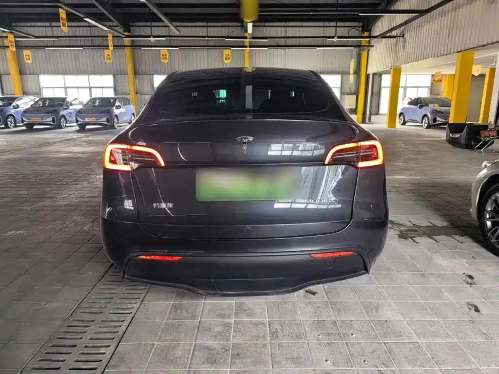 Model Y 2024 Rear-Wheel Drive — миниатюра 6