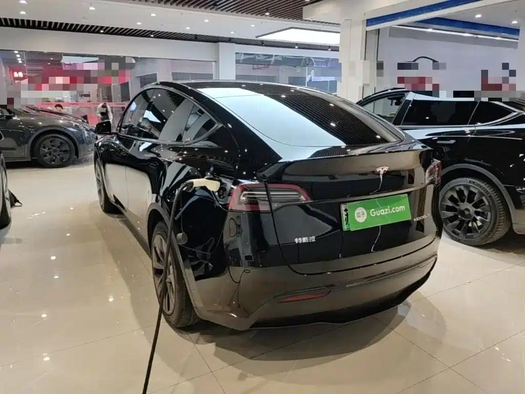 Model Y 2023 Rear-Wheel Drive — миниатюра 5