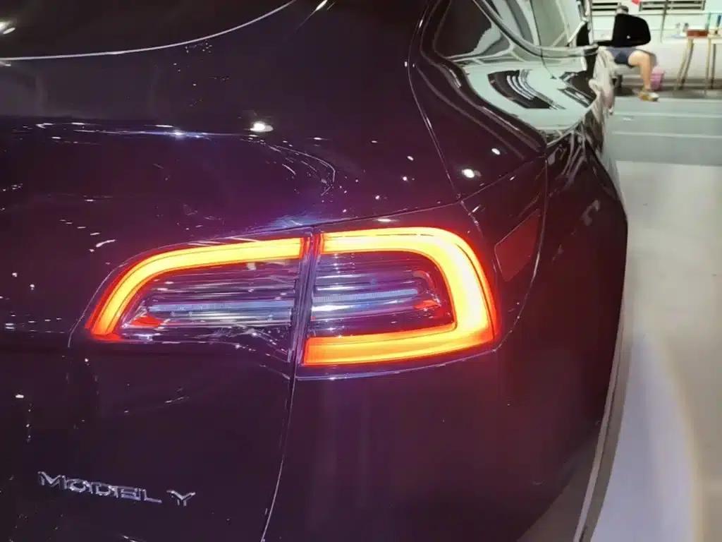 Model Y 2024 Rear-Wheel Drive — миниатюра 8