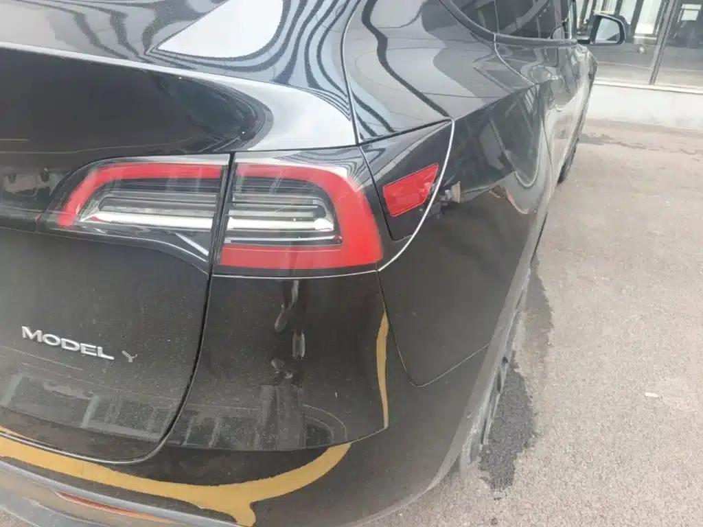Model Y 2022 Rear-Wheel Drive — миниатюра 8