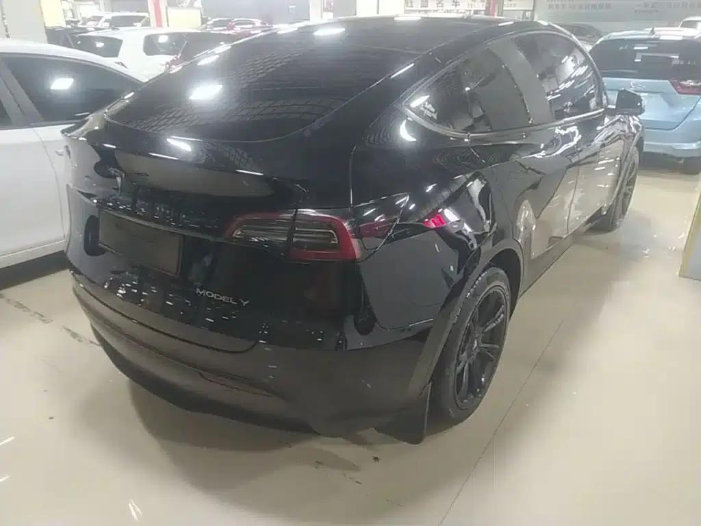 Model Y 2022 Rear-Wheel Drive — миниатюра 7