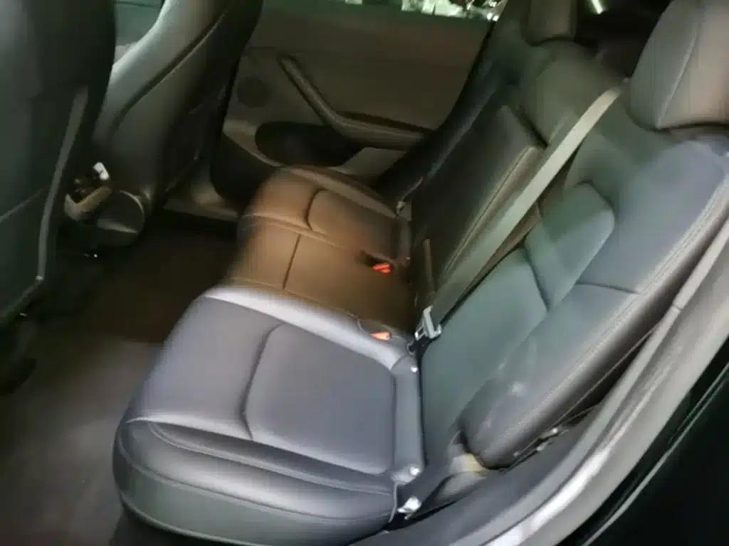 Model Y 2022 Facelift Rear-Wheel Drive Version — миниатюра 17