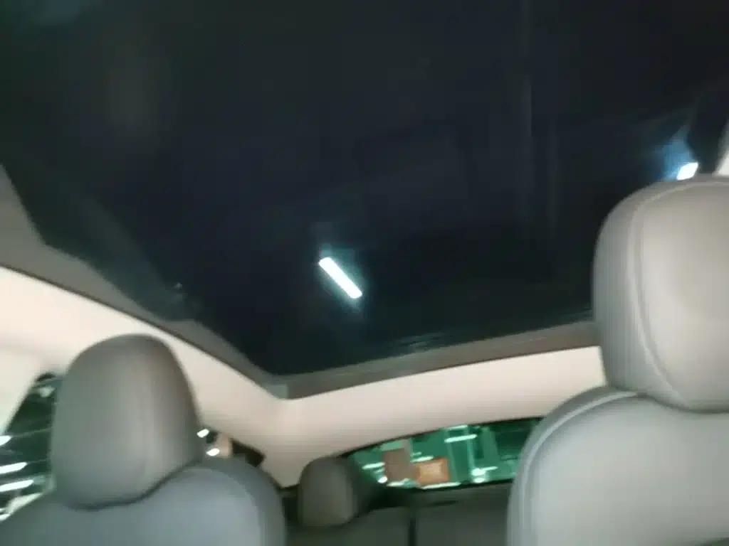 Model Y 2022 Facelift Rear-Wheel Drive Version — миниатюра 18