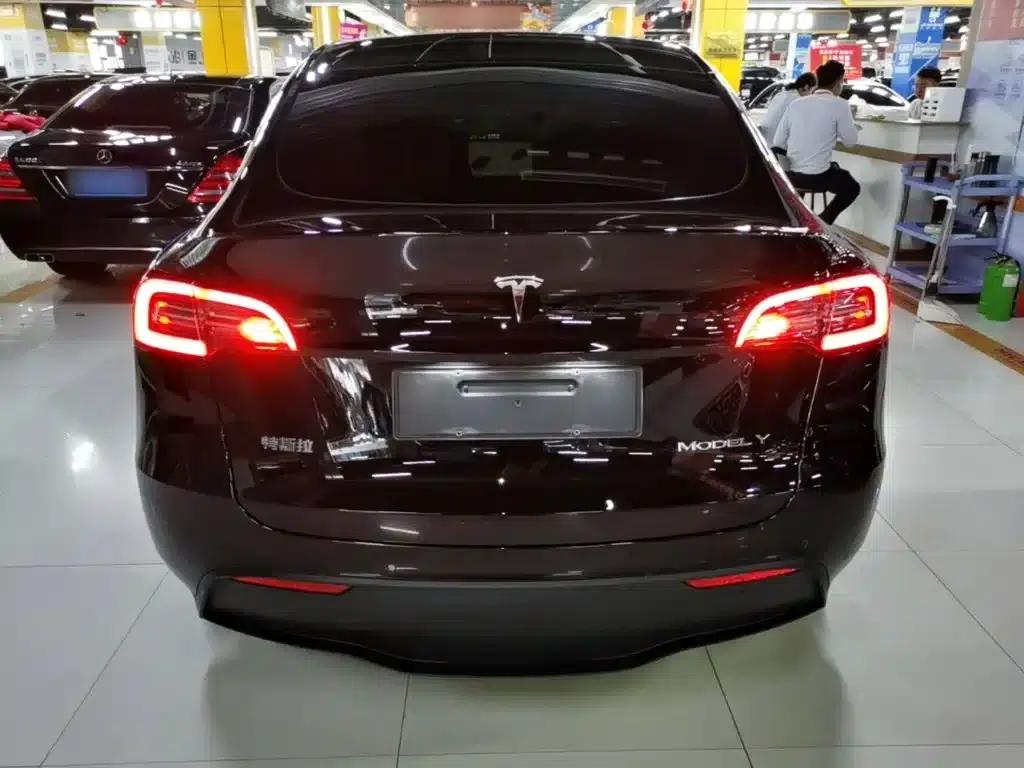 Model Y 2022 Facelift Rear-Wheel Drive Version — миниатюра 6