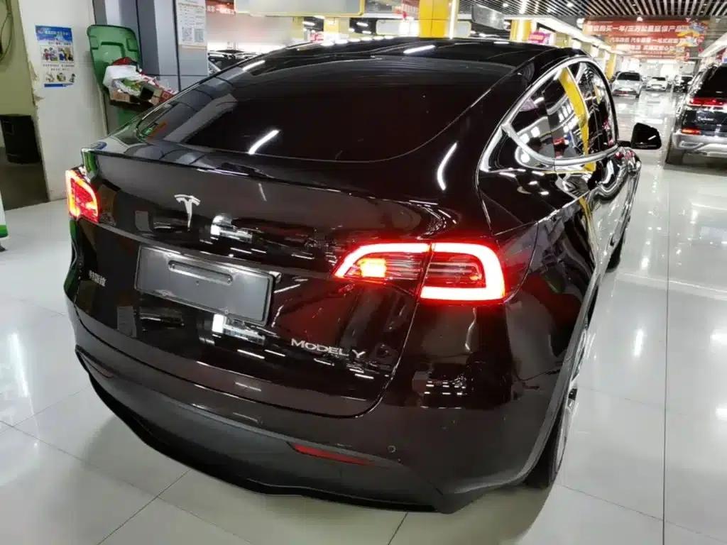 Model Y 2022 Facelift Rear-Wheel Drive Version — миниатюра 7