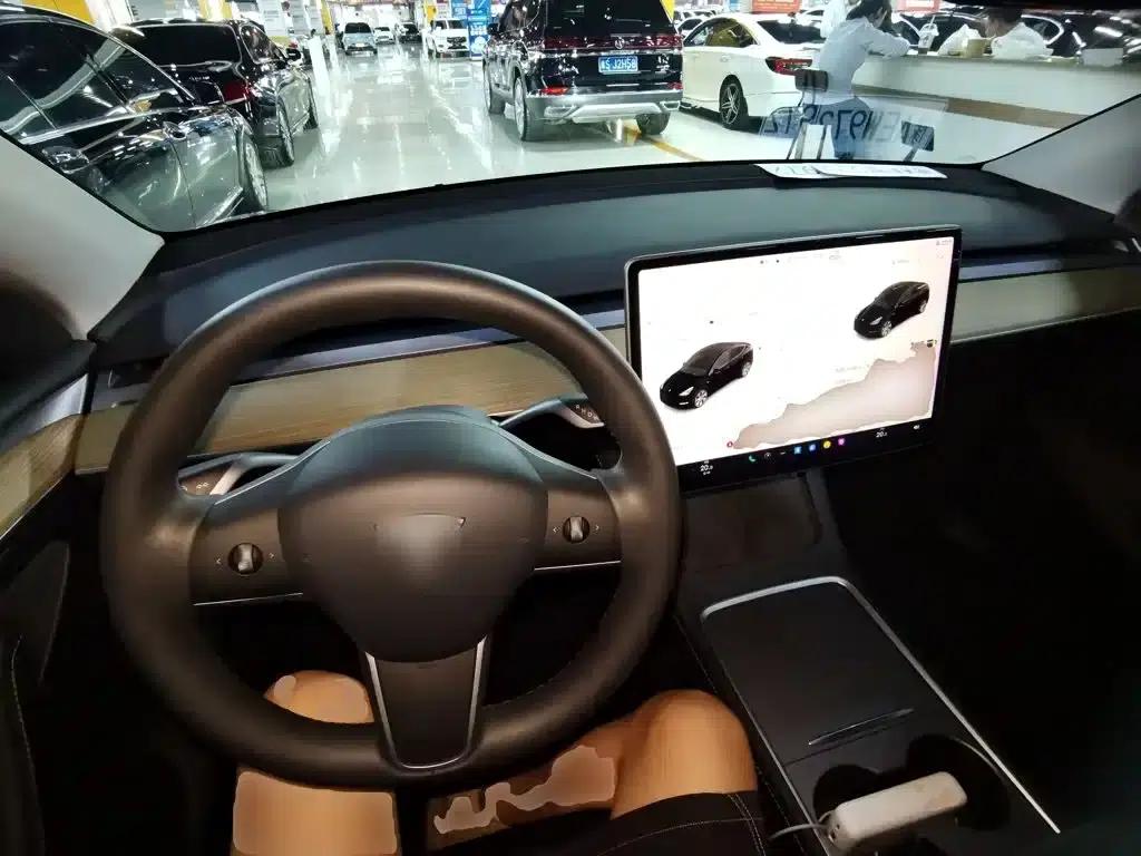 Model Y 2022 Facelift Rear-Wheel Drive Version — миниатюра 10