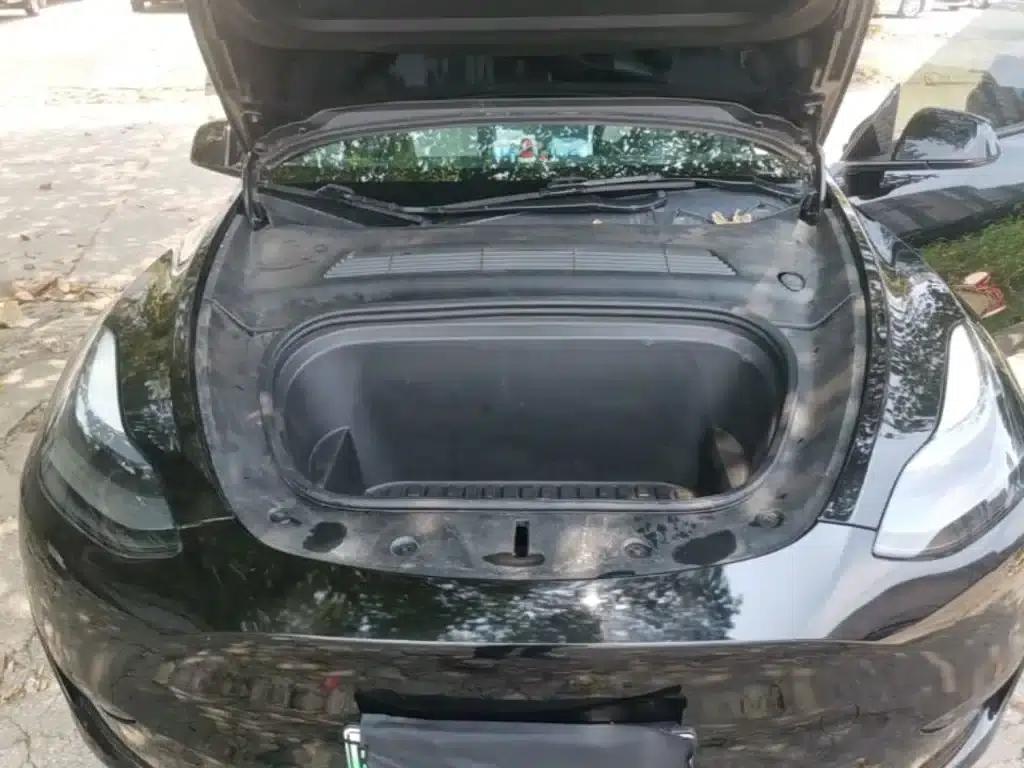 Model Y 2023 Rear-Wheel Drive — миниатюра 20