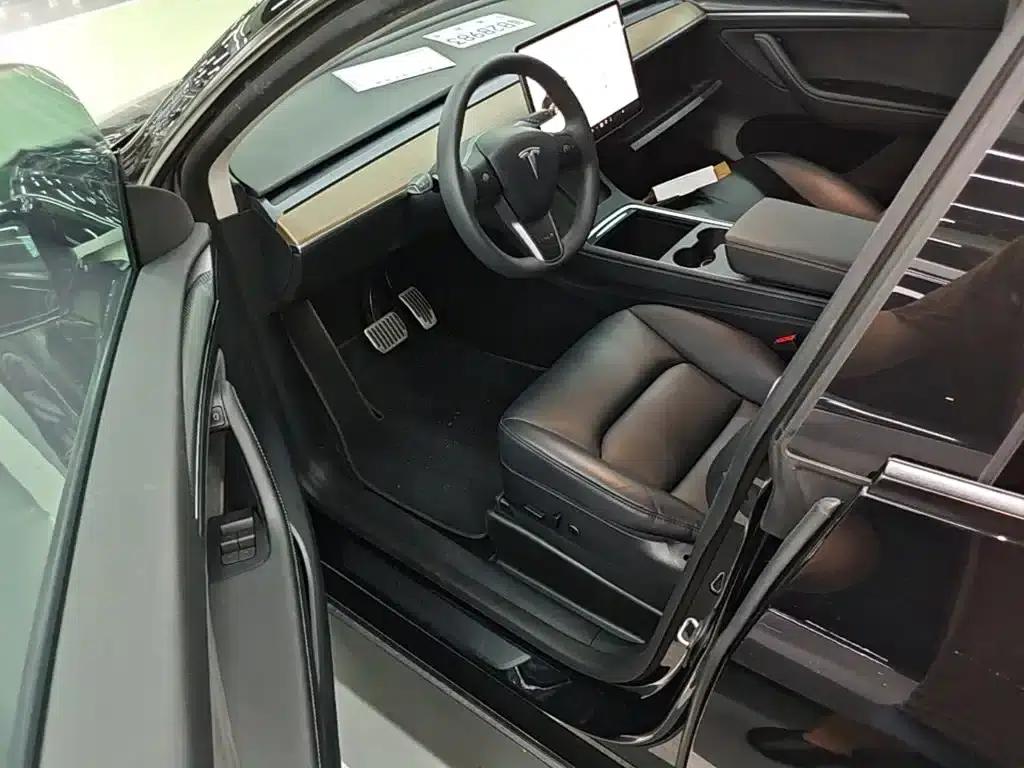 Model Y 2021 Long Range All-Wheel Drive 3D7 — миниатюра 16