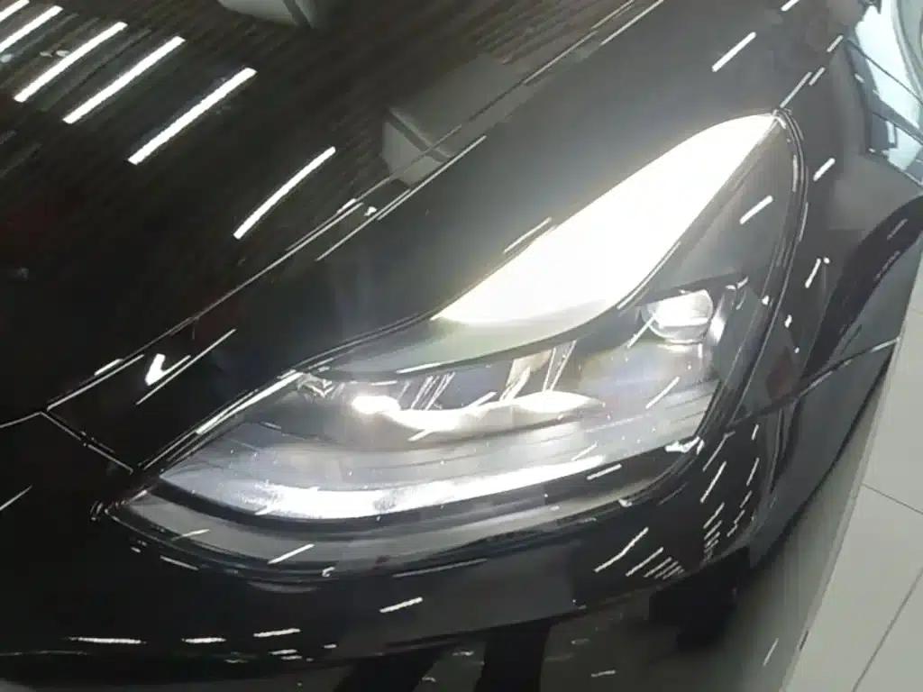 Model Y 2022 Long Range All-Wheel Drive — миниатюра 24
