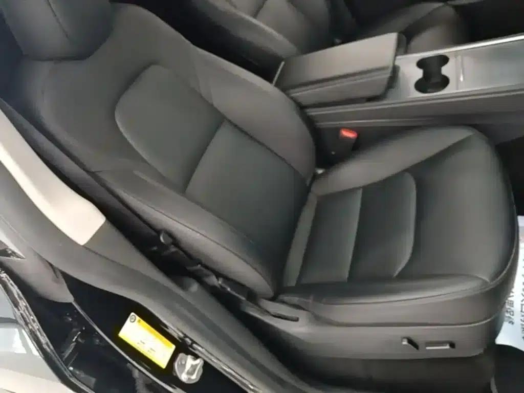 Model Y 2022 Long Range All-Wheel Drive — миниатюра 25