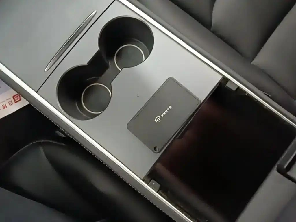 Model Y 2022 Long Range All-Wheel Drive — миниатюра 9