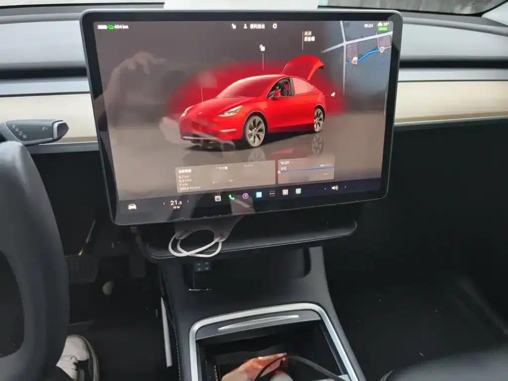 Model Y 2022 Facelift Rear-Wheel Drive Version — миниатюра 6
