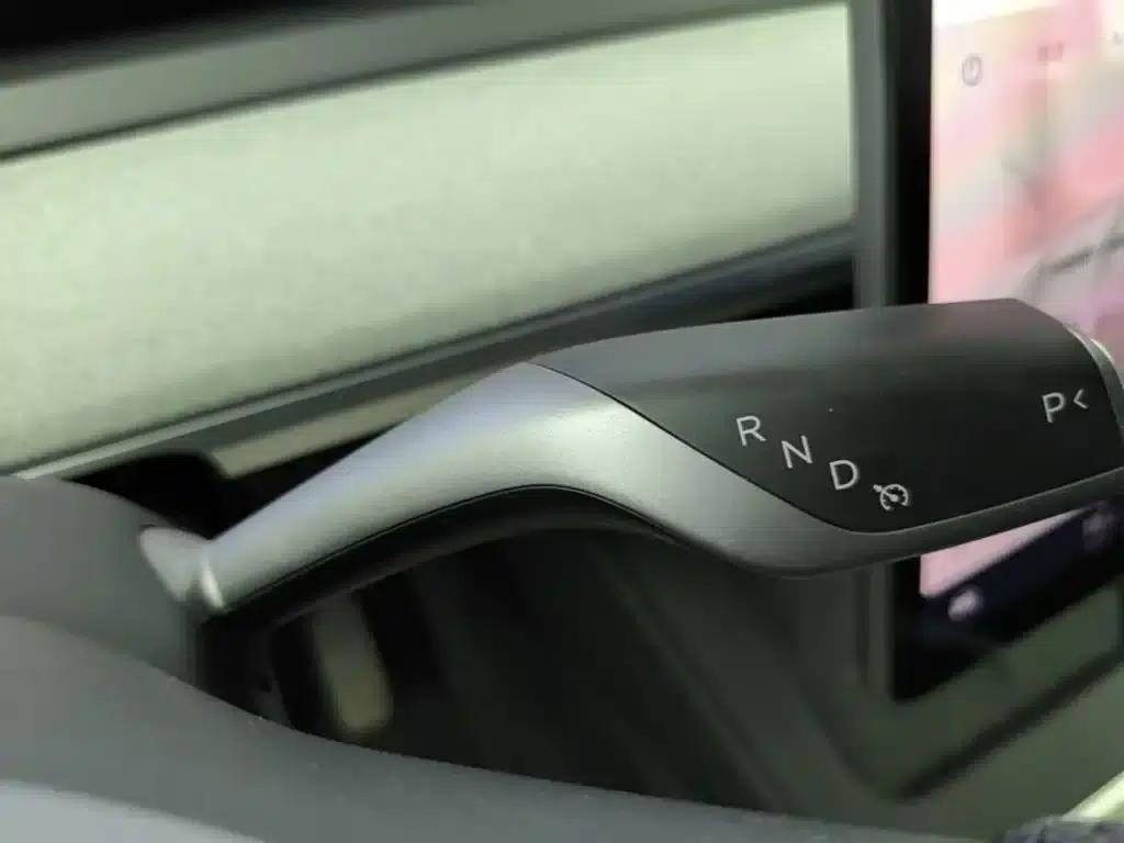 Model Y 2024 Rear-Wheel Drive — миниатюра 14