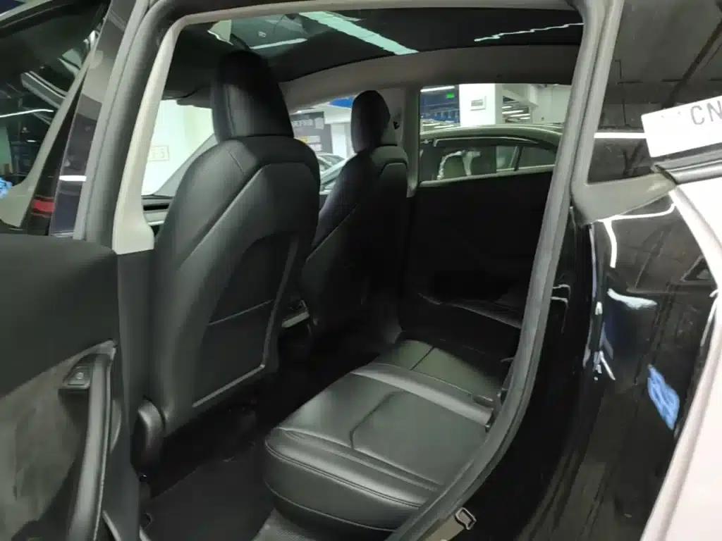Model Y 2024 Rear-Wheel Drive — миниатюра 17