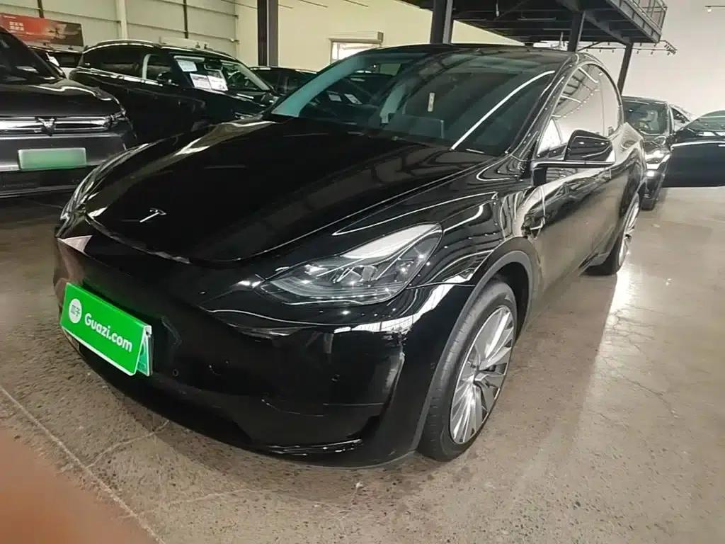 Model Y 2023 Rear-Wheel Drive — миниатюра 2