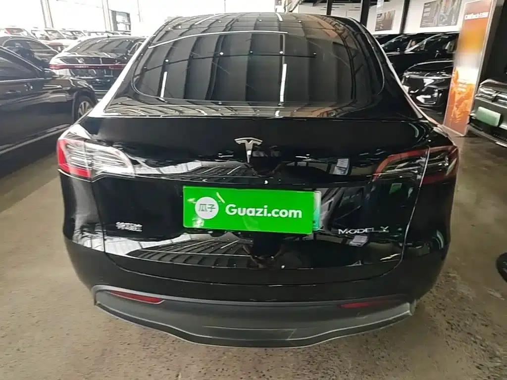 Model Y 2023 Rear-Wheel Drive — миниатюра 6