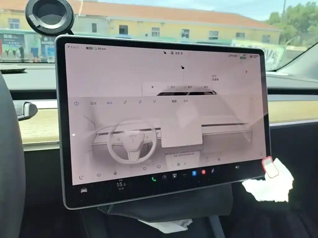 Model Y 2022 Facelift Rear-Wheel Drive Version — миниатюра 13