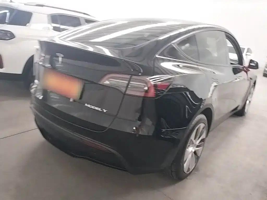 Model Y 2022 Facelift Rear-Wheel Drive Version — миниатюра 7