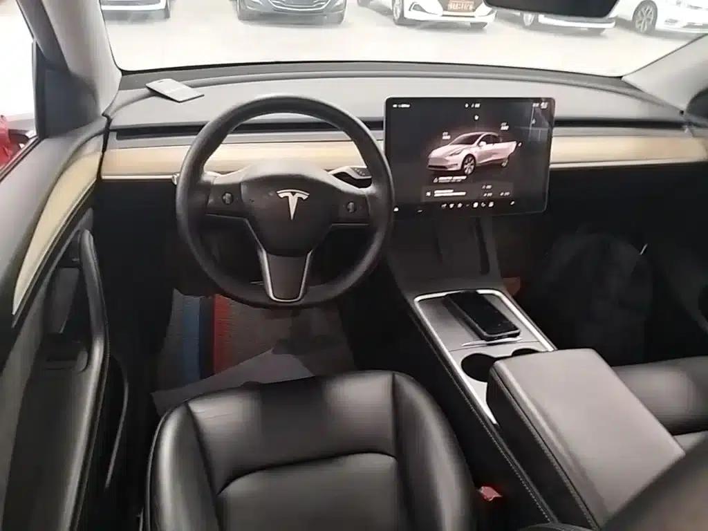 Model Y 2022 Facelift Rear-Wheel Drive Version — миниатюра 10
