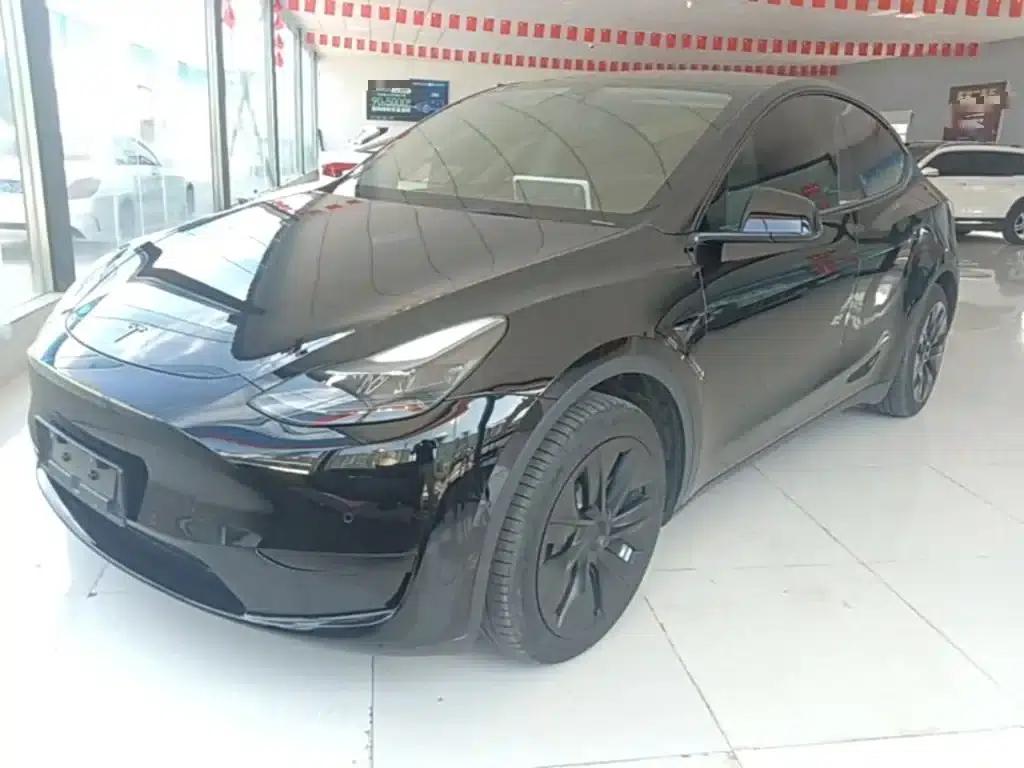 Model Y 2022 Facelift Rear-Wheel Drive Version — миниатюра 1