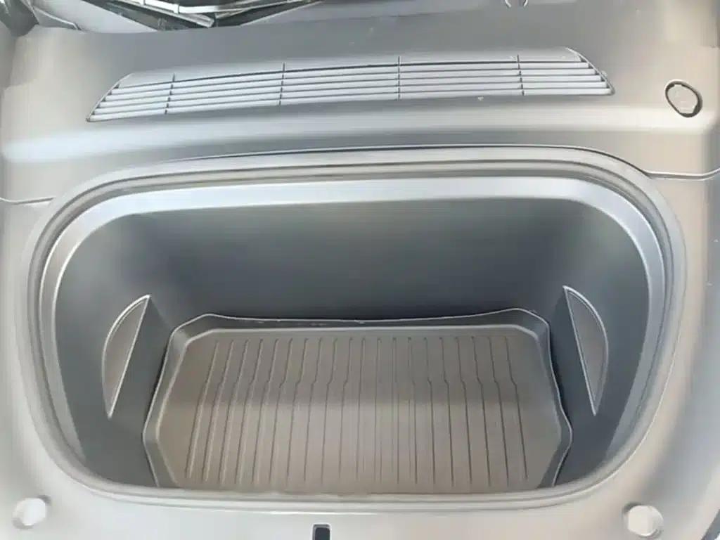 Model Y 2022 Facelift Rear-Wheel Drive Version — миниатюра 20