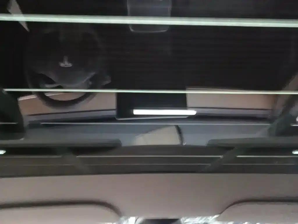 Model Y 2021 Standard Range Rear-Wheel Drive — миниатюра 18