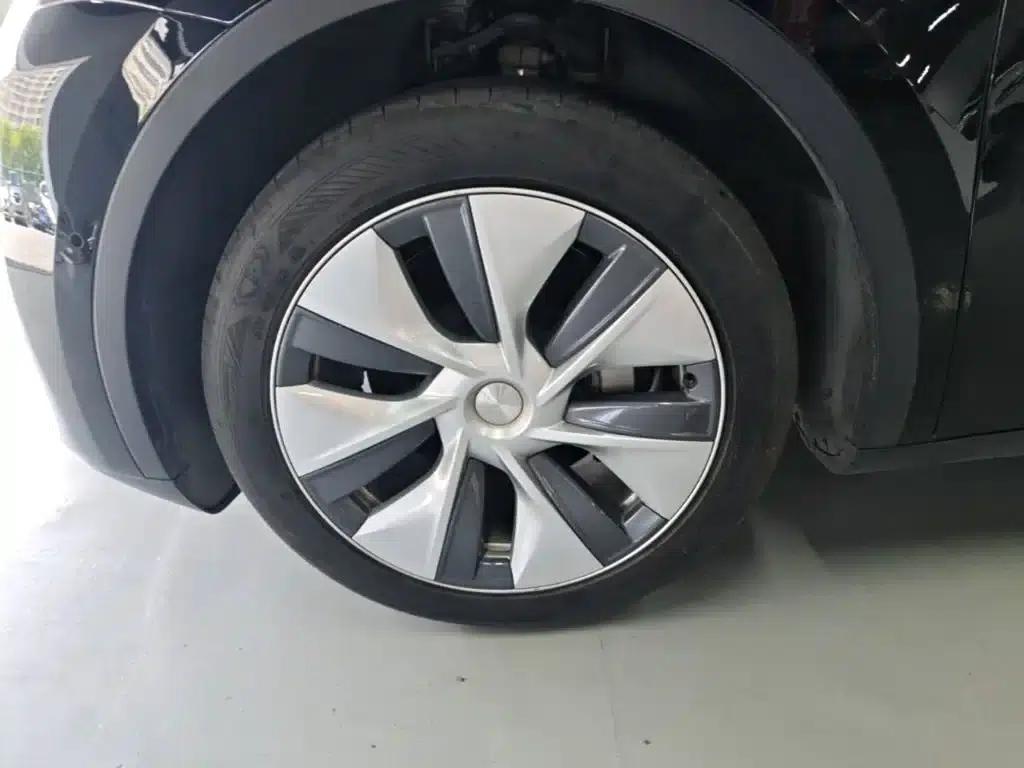 Model Y 2022 Facelift Rear-Wheel Drive Version — миниатюра 23