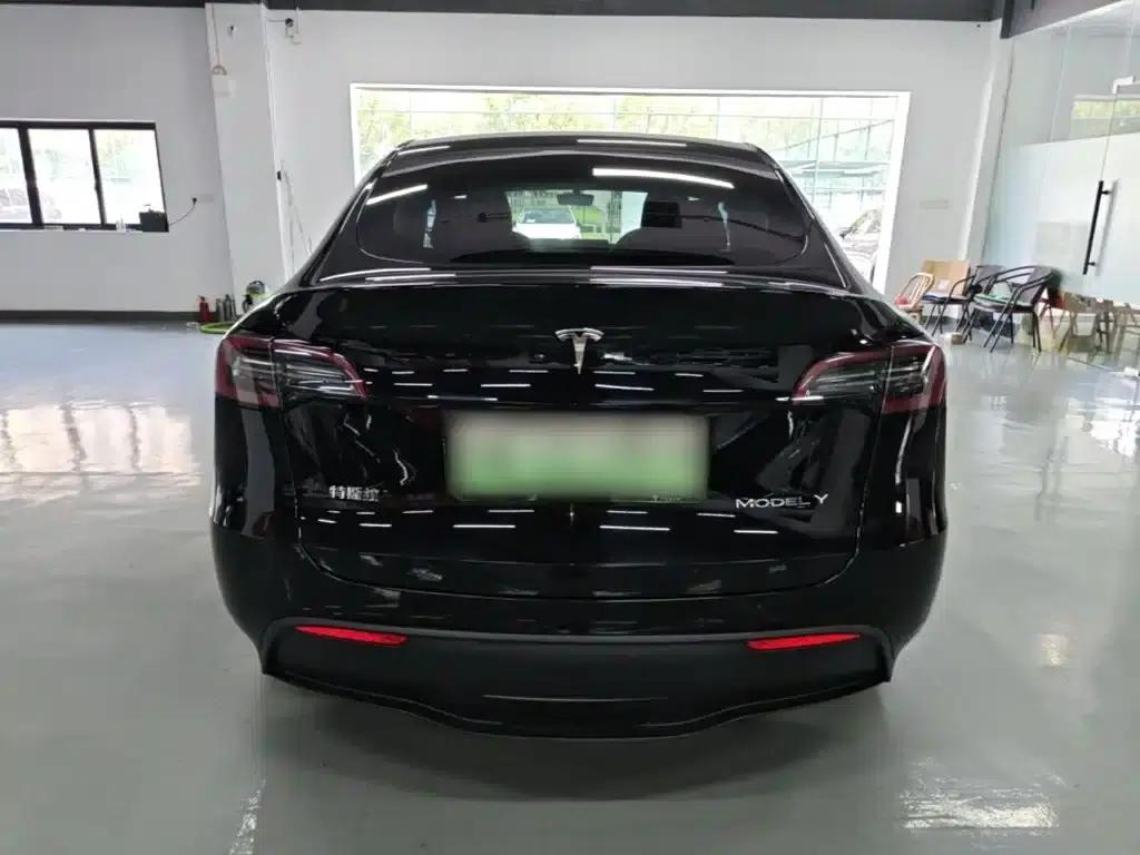 Model Y 2022 Facelift Rear-Wheel Drive Version — миниатюра 6