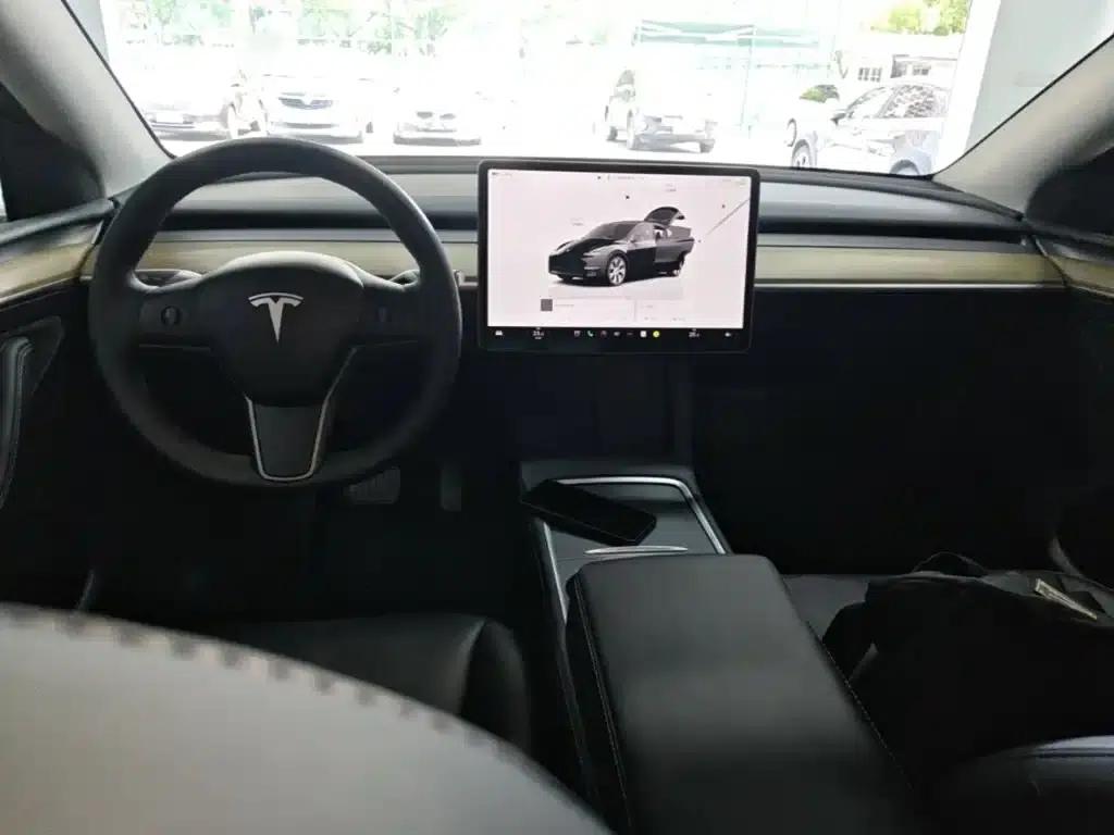 Model Y 2022 Facelift Rear-Wheel Drive Version — миниатюра 10