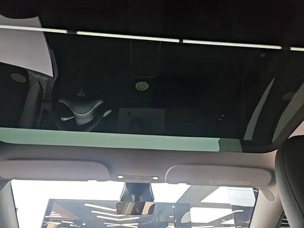 Model Y 2023 Rear-Wheel Drive — миниатюра 18