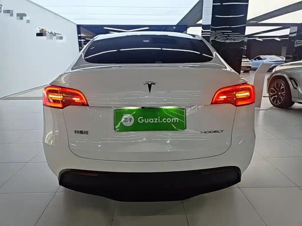 Model Y 2023 Rear-Wheel Drive — миниатюра 6