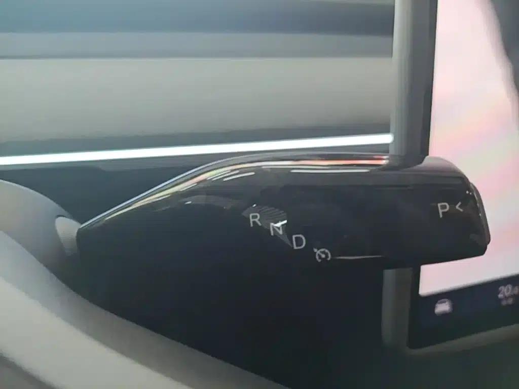 Model Y 2024 Rear-Wheel Drive — миниатюра 14