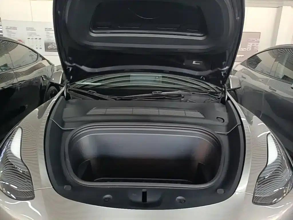 Model Y 2024 Rear-Wheel Drive — миниатюра 20