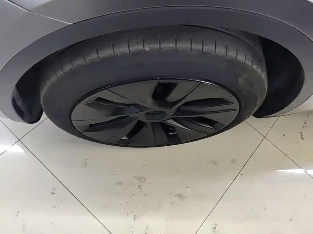 Model Y 2024 Rear-Wheel Drive — миниатюра 25