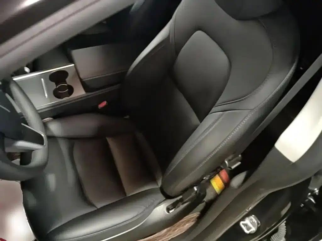 Model Y 2024 Rear-Wheel Drive — миниатюра 15