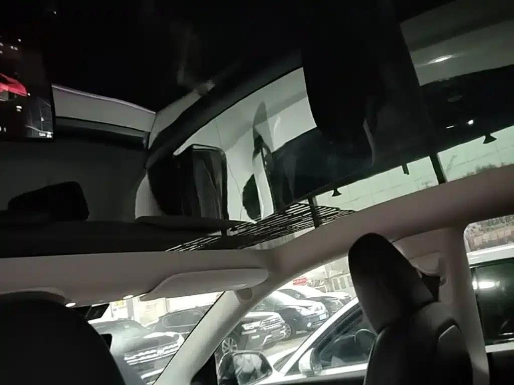 Model Y 2024 Rear-Wheel Drive — миниатюра 18