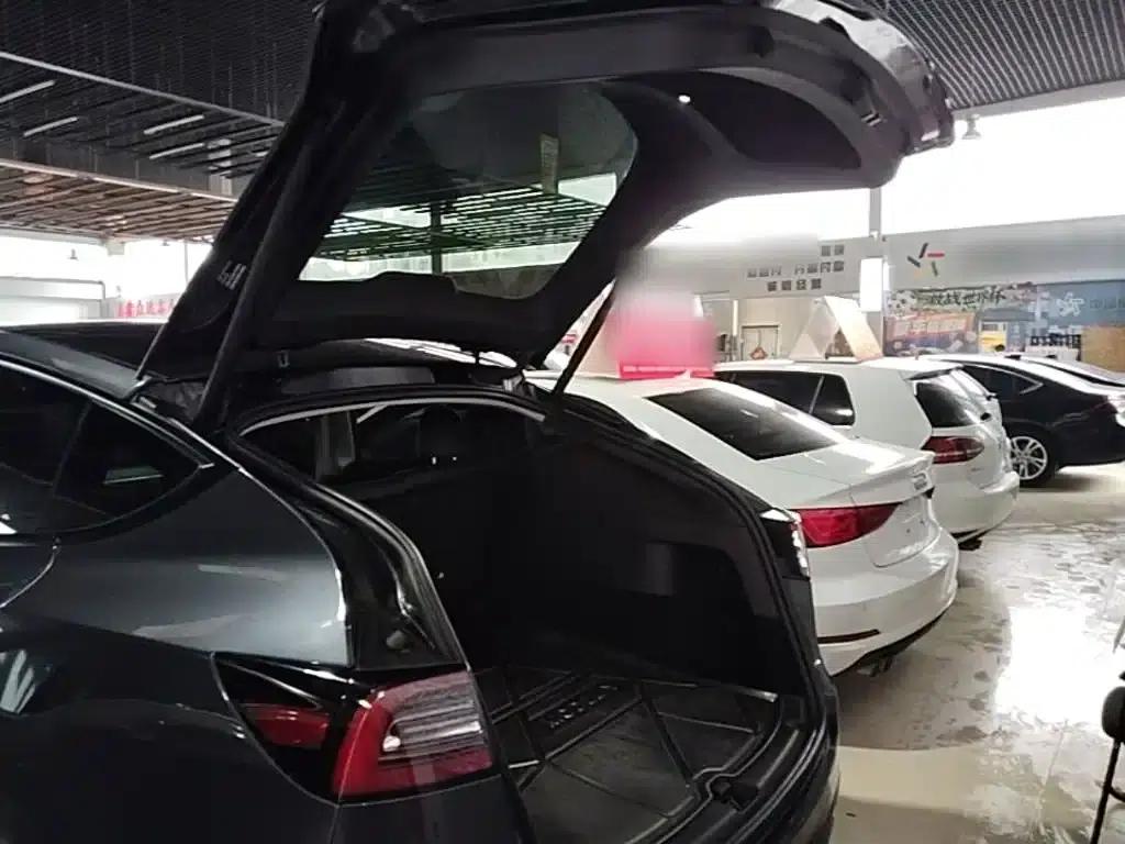 Model Y 2024 Rear-Wheel Drive — миниатюра 19